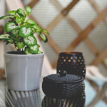 Comfy Den By Cozy Stories Apartment Alexandroúpolis Ngoại thất bức ảnh